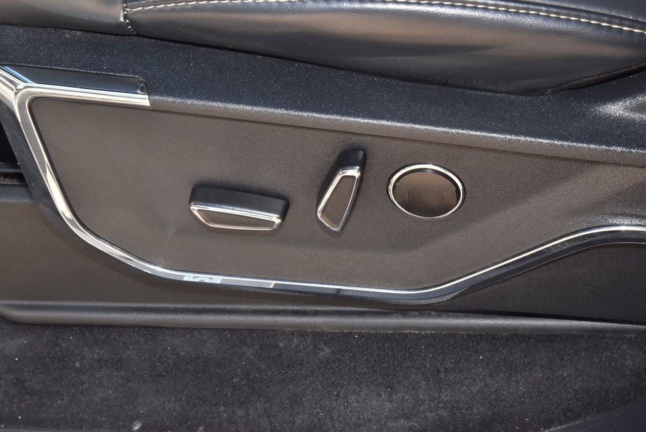 Certified 2023 Ford F150 Lightning Platinum image 39