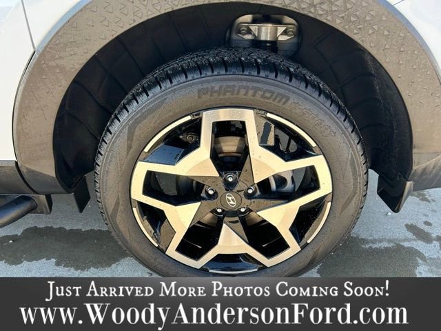 Used 2022 Hyundai Santa Cruz Limited image 6