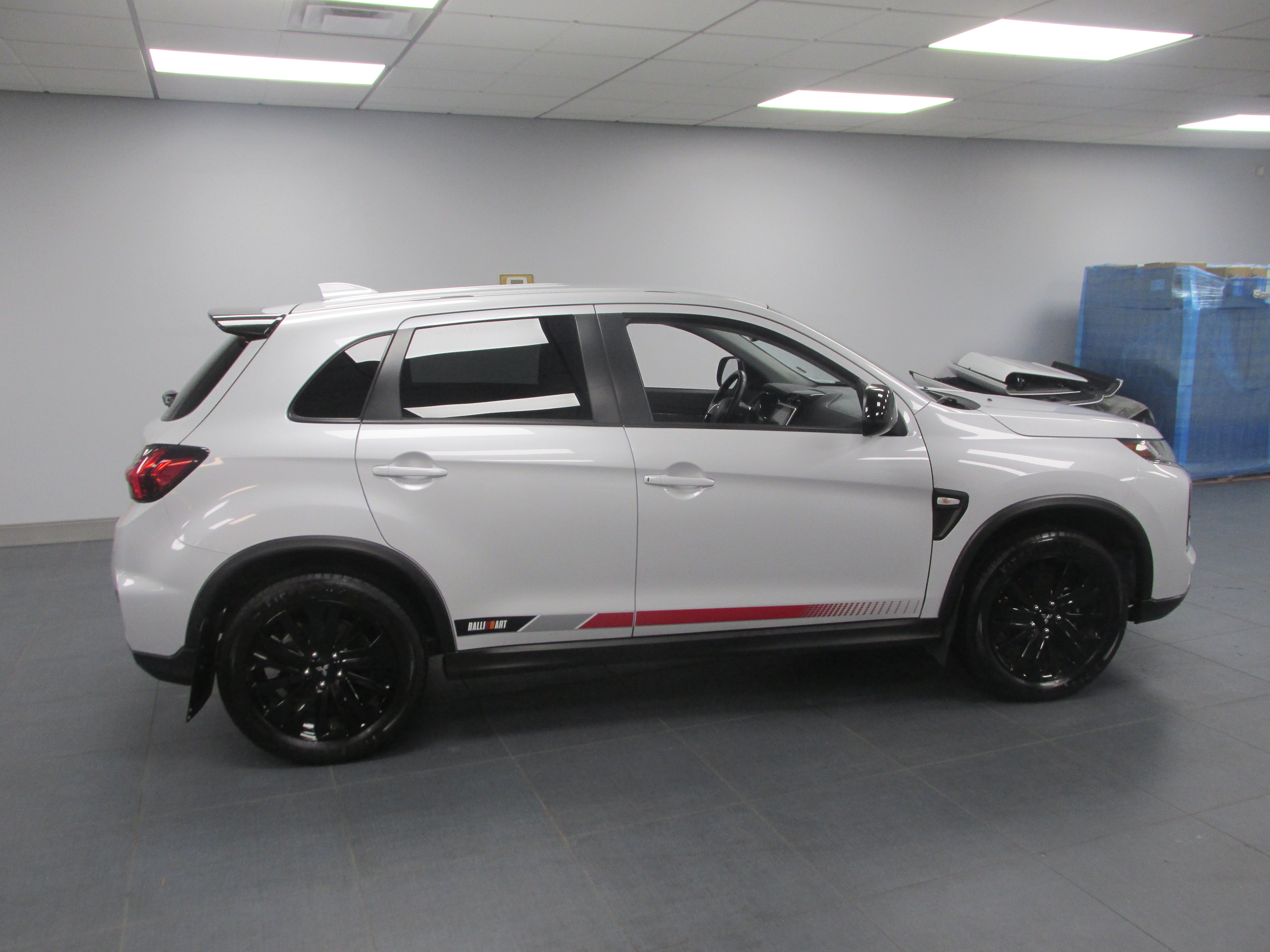 Used 2024 Mitsubishi Outlander Sport Ralliart AWD/4WD image 4