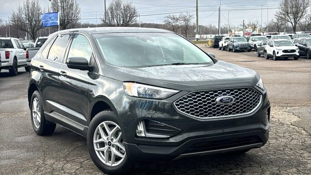 Certified 2024 Ford Edge SEL w/ Convenience Package image 8