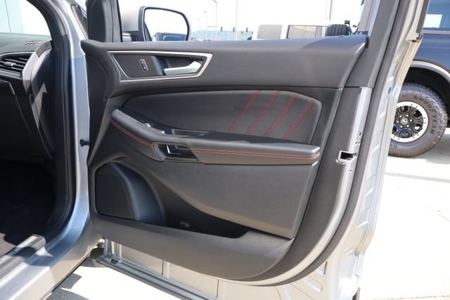 Certified 2024 Ford Edge ST-Line AWD/4WD image 36