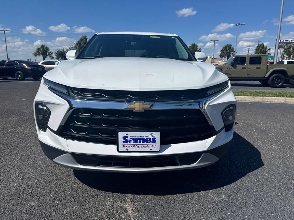Used 2024 Chevrolet Blazer LT w/ Driver Confidence Package FWD image 7