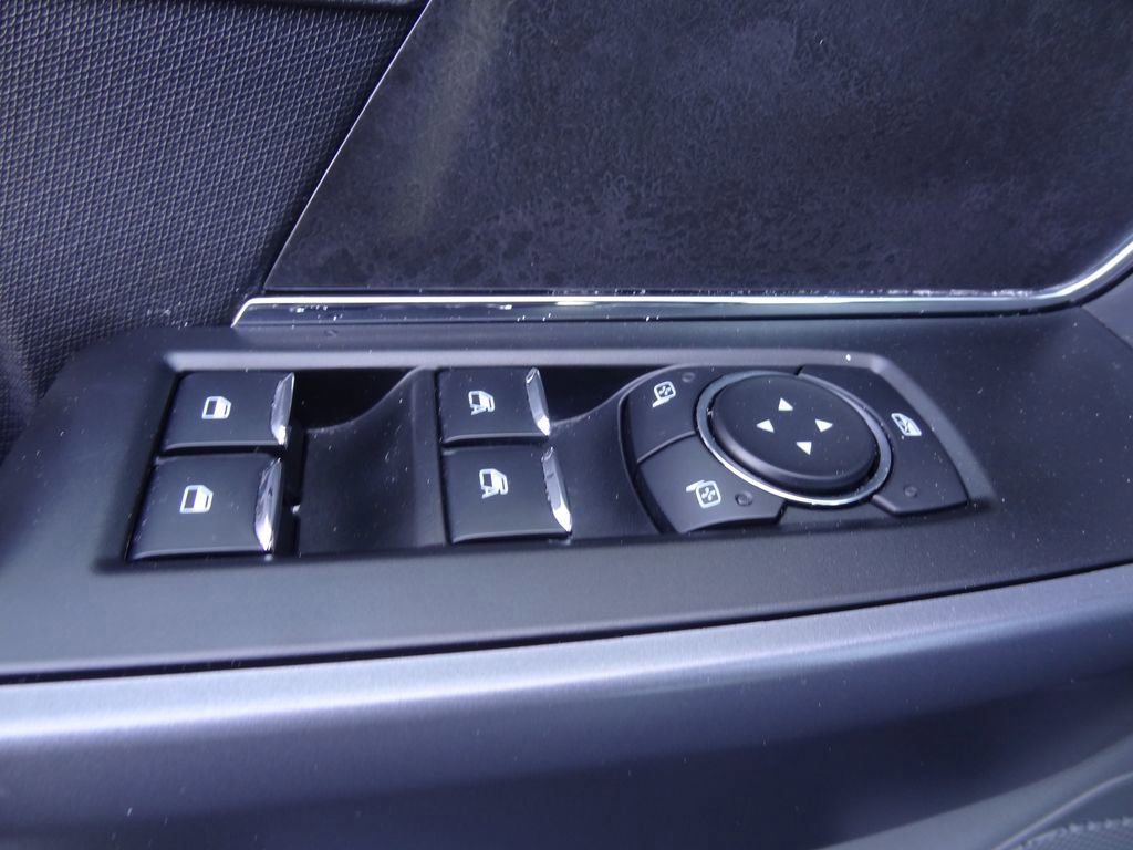 Certified 2025 Ford F150 XLT w/ Equipment Group 301A Standard image 15