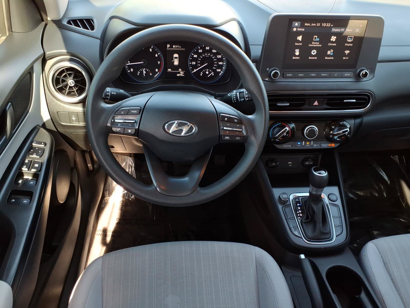 Used 2023 Hyundai Kona SEL FWD image 16