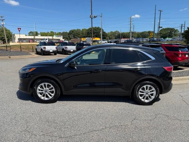 Certified 2020 Ford Escape SE FWD image 5