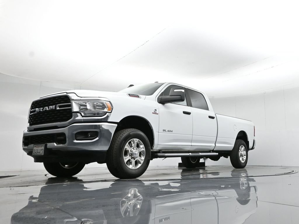 Used 2024 RAM 3500 Big Horn image 31