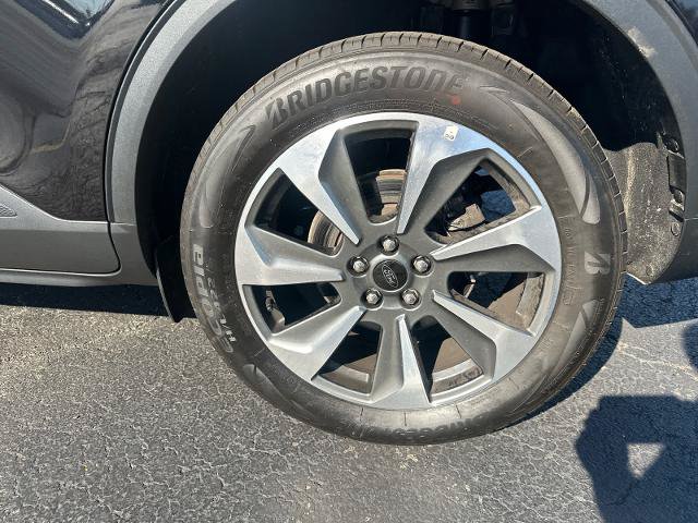 Certified 2025 Ford Escape Platinum AWD/4WD image 14