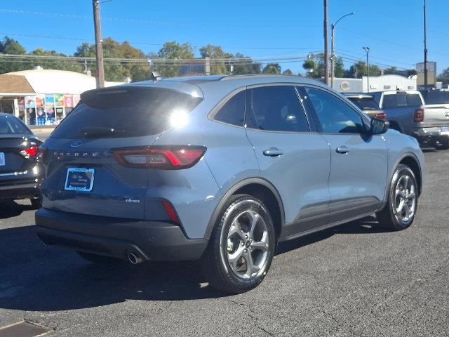 Certified 2025 Ford Escape ST-Line w/ Tech Pack #1 AWD/4WD image 6