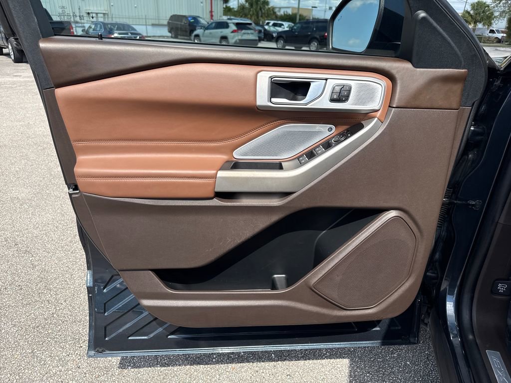 Certified 2023 Ford Explorer King Ranch w/ Technology Package image 14