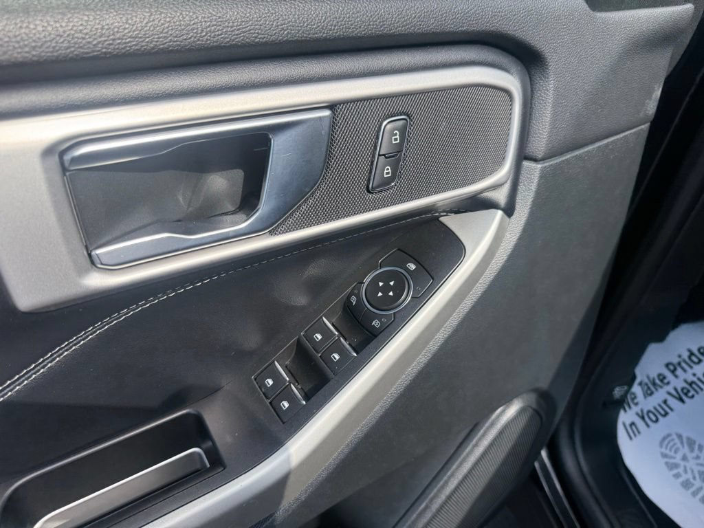 Certified 2021 Ford Explorer XLT RWD image 14