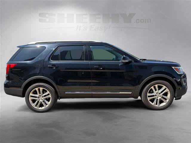 Certified 2017 Ford Explorer XLT AWD/4WD image 10