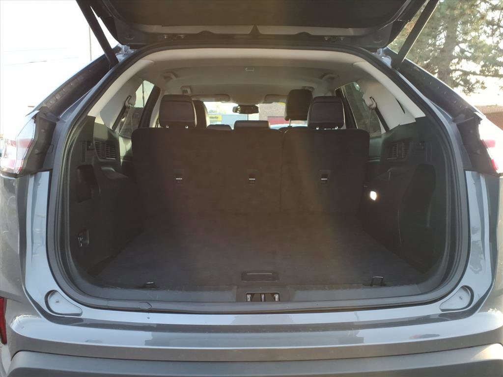 Certified 2024 Ford Edge SEL w/ Convenience Package image 10