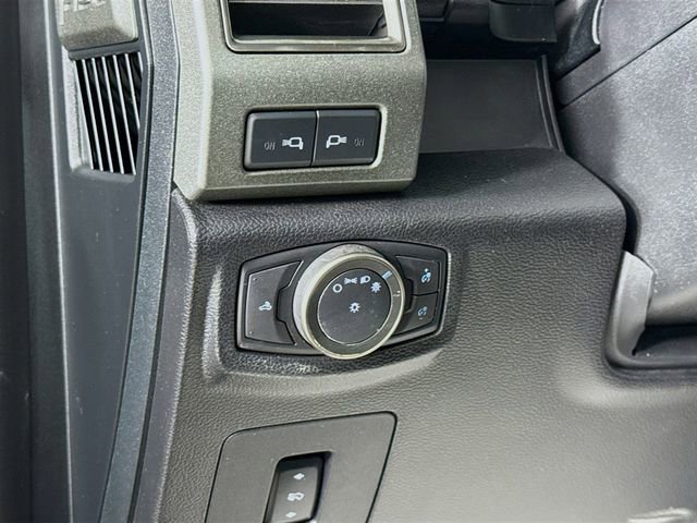 Certified 2017 Ford F150 Raptor w/ Equipment Group 802A Luxury image 10