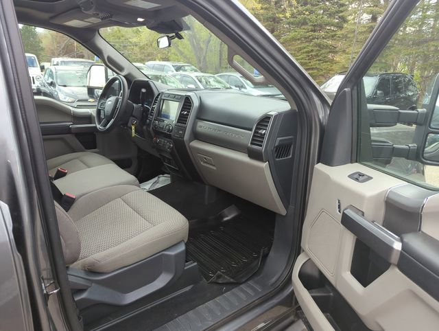 Certified 2022 Ford F250 XLT w/ XLT Premium Package AWD/4WD image 19