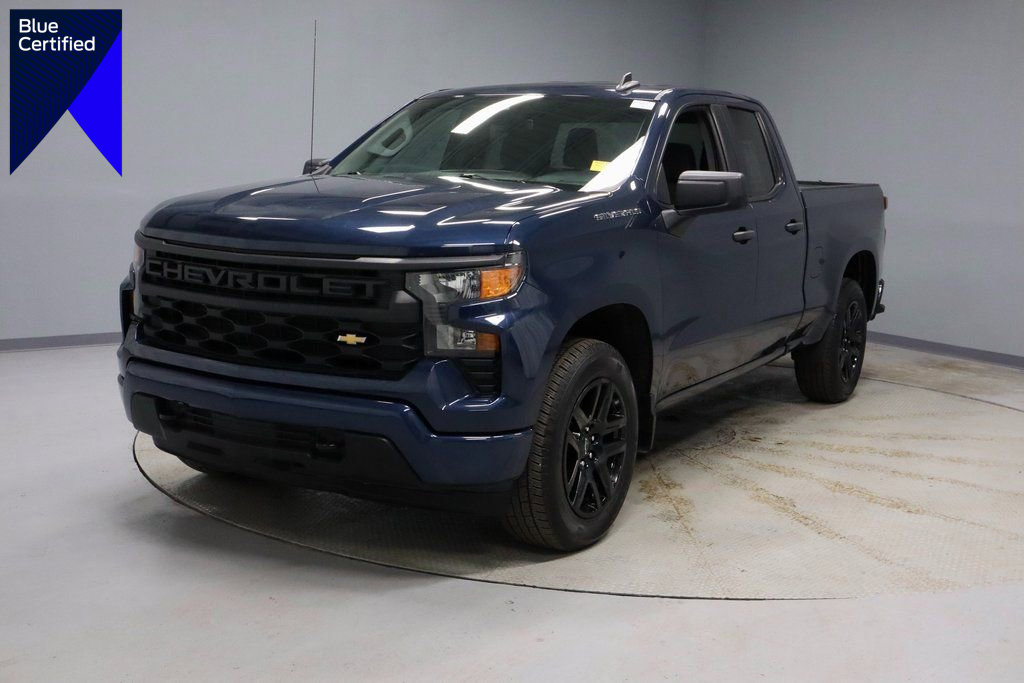 Used 2022 Chevrolet Silverado 1500 Custom image 1