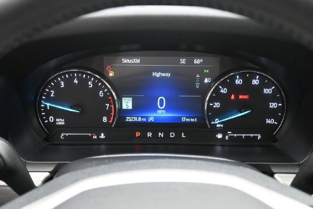 Certified 2024 Ford Explorer XLT w/ Equipment Group 202A AWD/4WD image 13