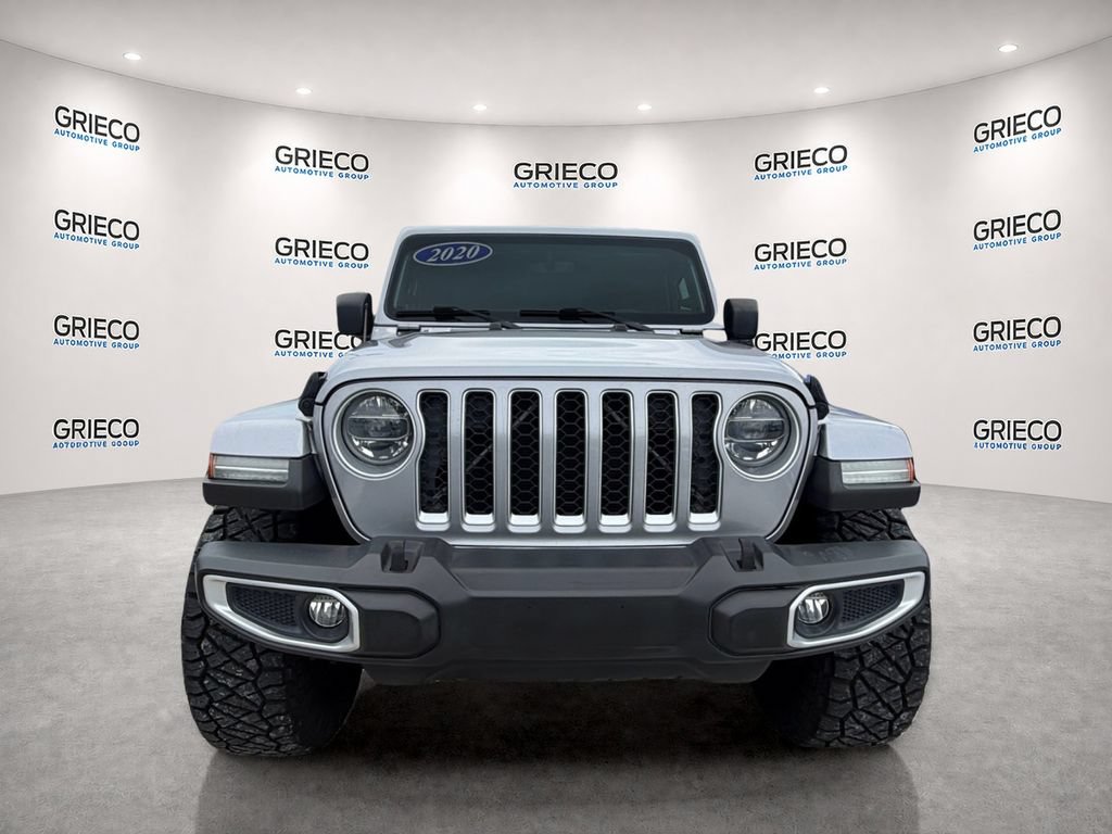 Used 2020 Jeep Gladiator Overland AWD/4WD image 2