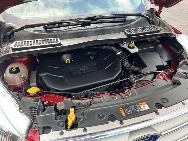 Certified 2019 Ford Escape Titanium w/ U0J03 - Titanium Tow Package FWD image 11