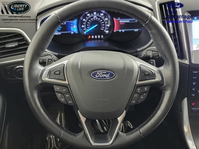 Certified 2019 Ford Edge Titanium w/ Cold Weather Package AWD/4WD image 28