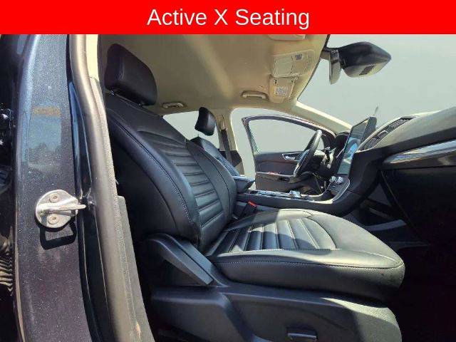Certified 2024 Ford Edge SEL w/ Convenience Package AWD/4WD image 17