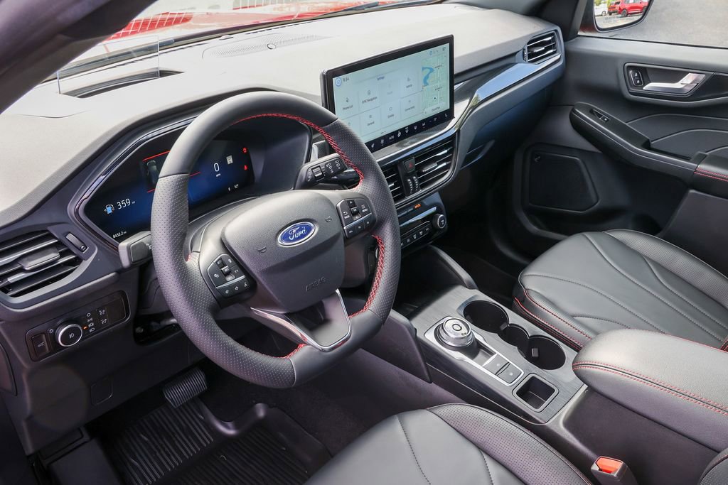 Certified 2025 Ford Escape ST-Line Elite w/ Premium Technology Package AWD/4WD image 31