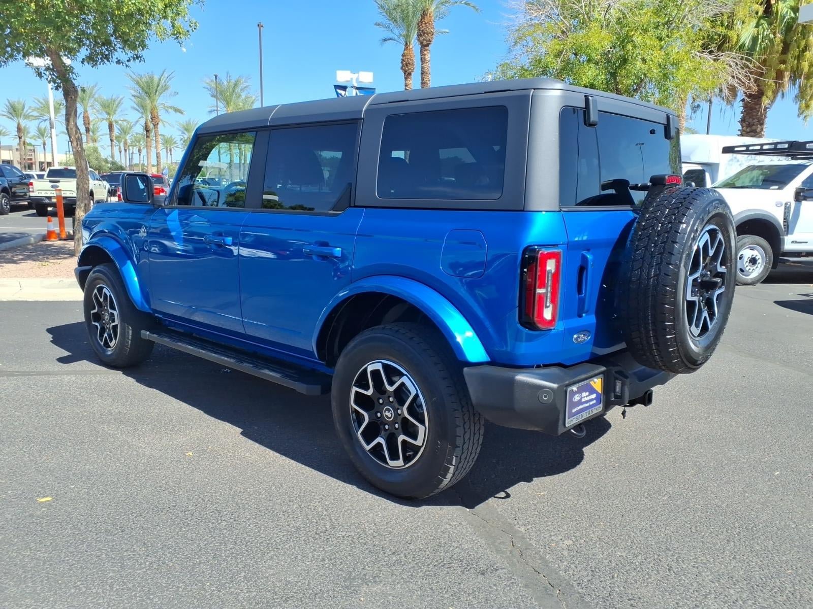 Certified 2023 Ford Bronco Outer Banks AWD/4WD image 6