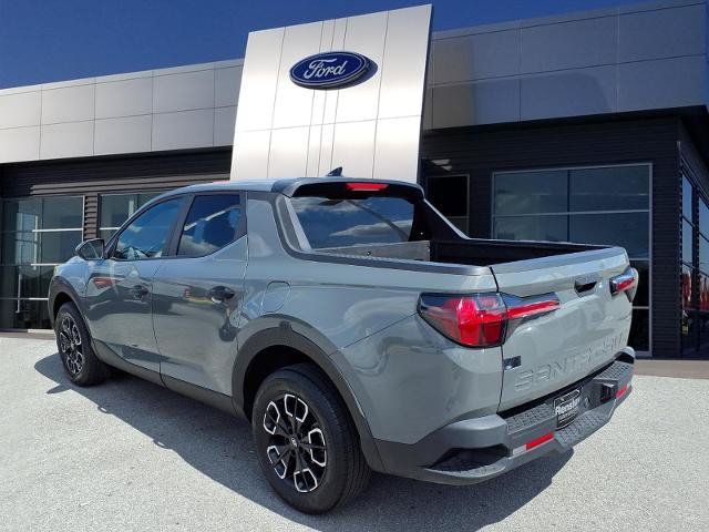 Used 2024 Hyundai Santa Cruz SEL AWD/4WD image 3