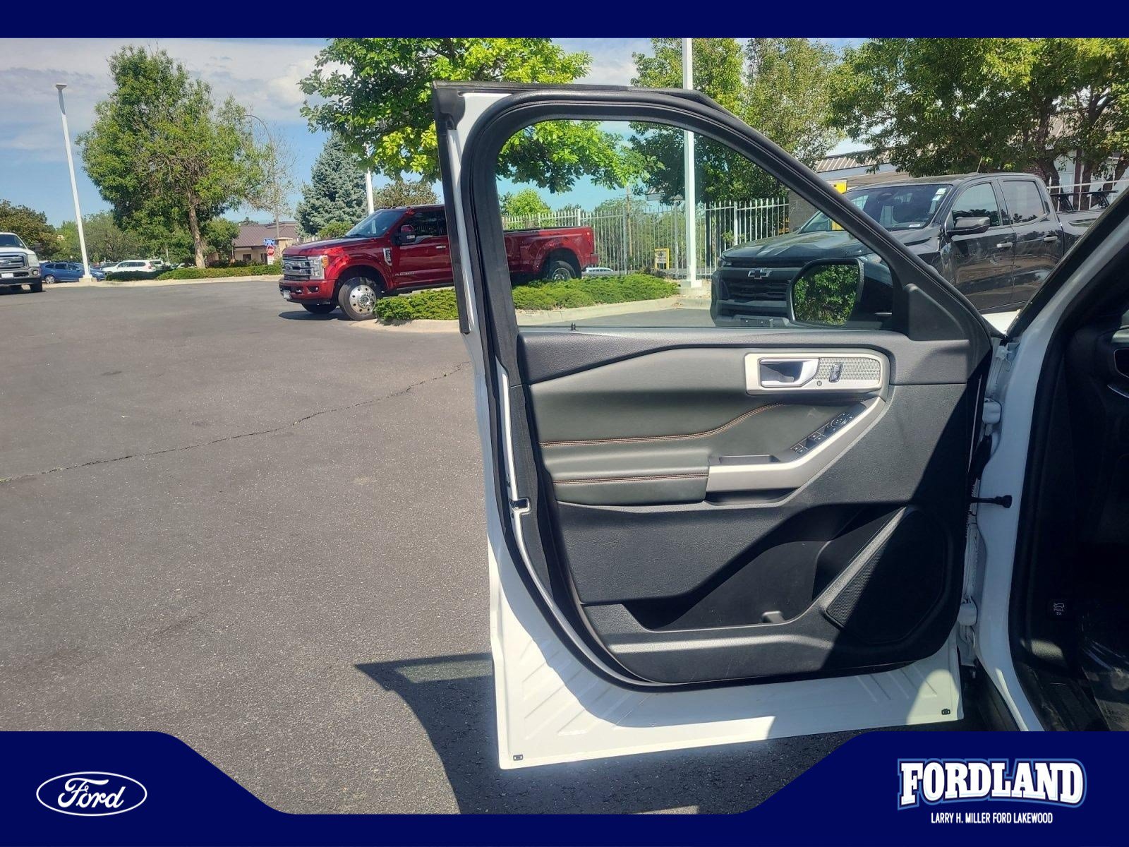 Certified 2023 Ford Explorer Timberline w/ Timberline Technology Package AWD/4WD image 13