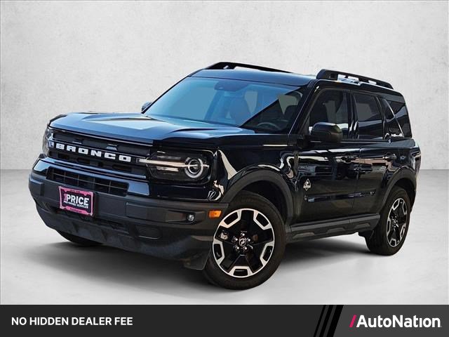 Certified 2023 Ford Bronco Sport Outer Banks w/ Tech Package AWD/4WD image 1