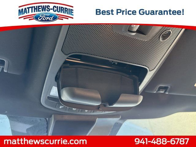 Certified 2022 Ford F250 Lariat w/ Black Appearance Package image 25