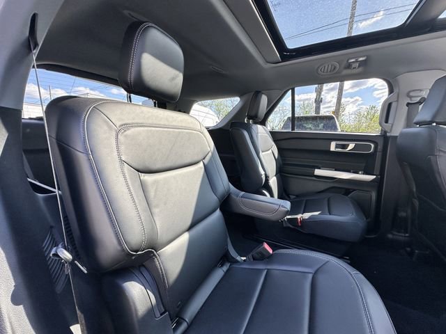 Certified 2023 Ford Explorer XLT w/ Equipment Group 202A image 41