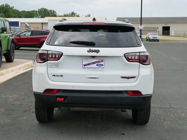 Used 2024 Jeep Compass Trailhawk AWD/4WD image 7