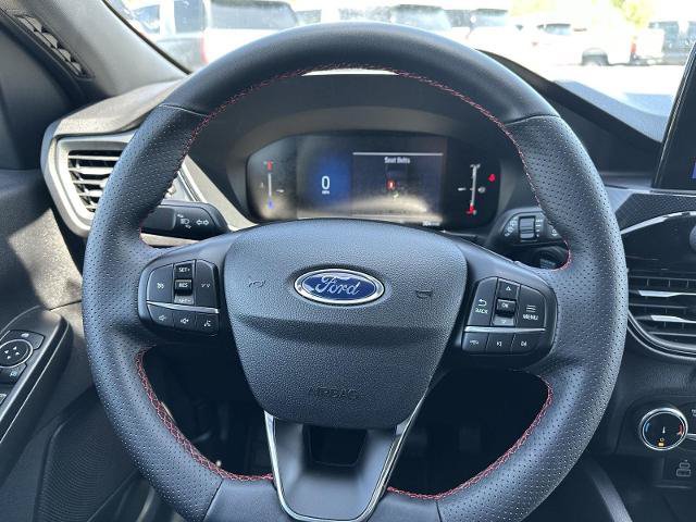 Certified 2025 Ford Escape ST-Line AWD/4WD image 24