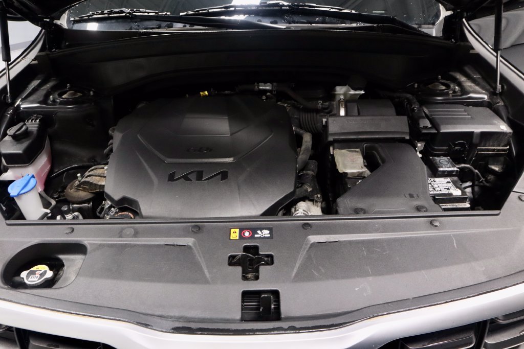 Used 2024 Kia Telluride S FWD image 18