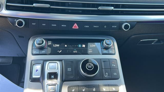 Used 2023 Hyundai Palisade Calligraphy FWD image 23