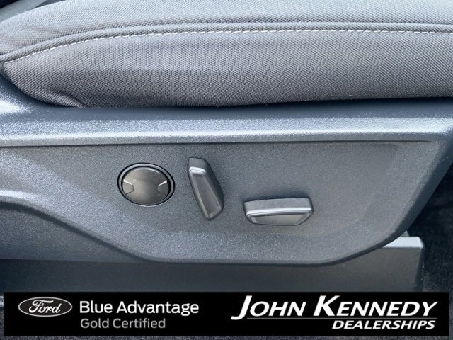 Certified 2022 Ford F150 XLT w/ Equipment Group 302A High image 38