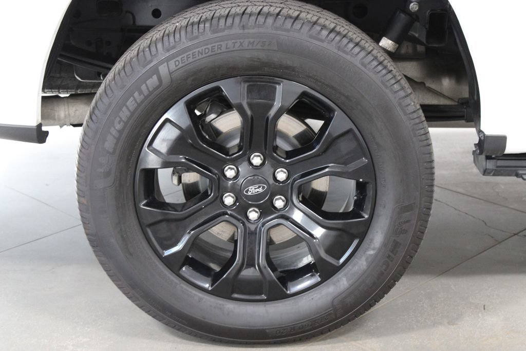 Certified 2023 Ford F150 Platinum w/ Equipment Group 701A High AWD/4WD image 18