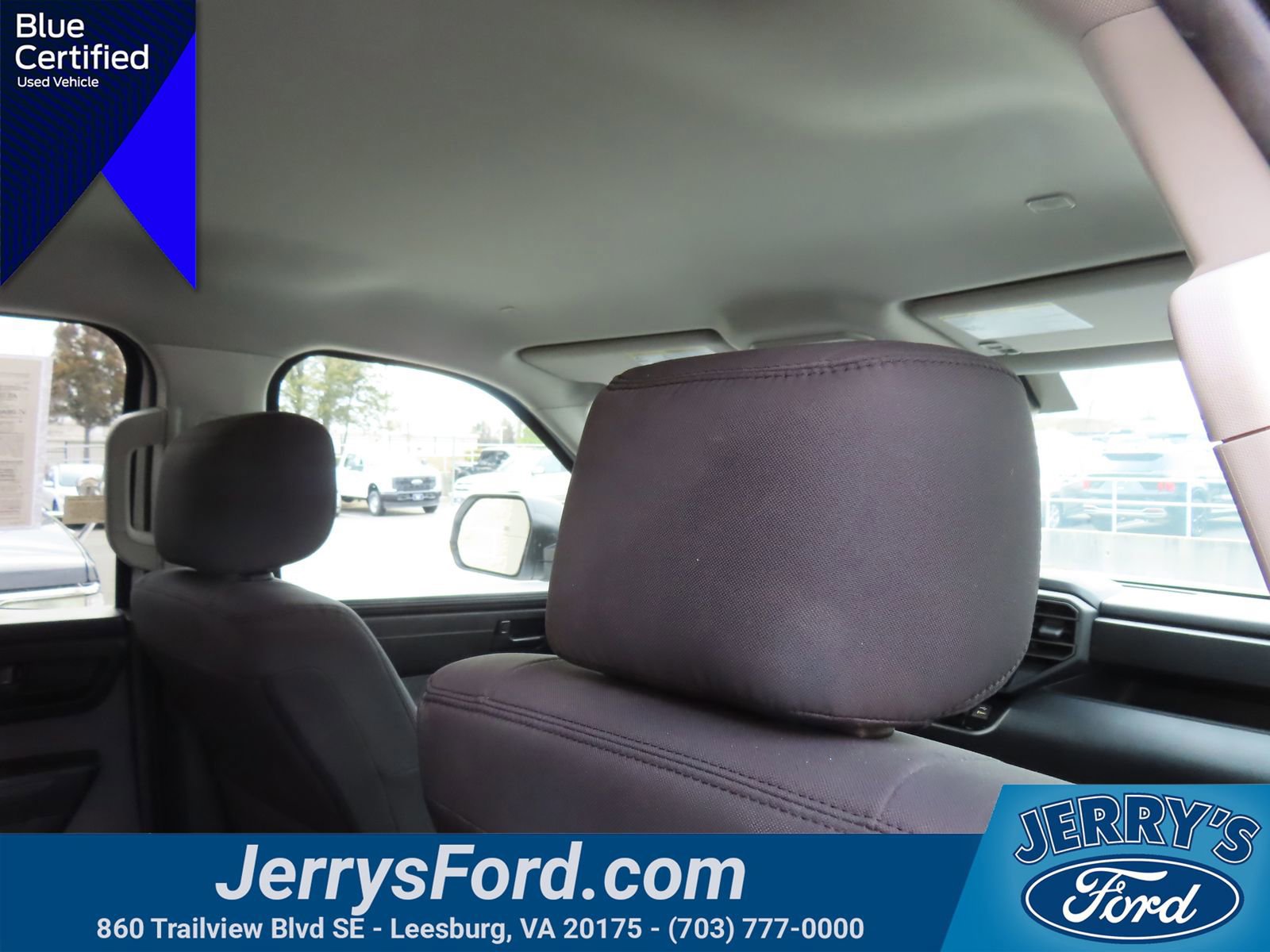 Used 2024 Toyota Tundra SR w/ SR Tow Package image 23