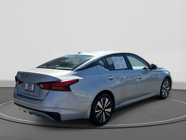 Used 2022 Nissan Altima 2.5 SV image 5