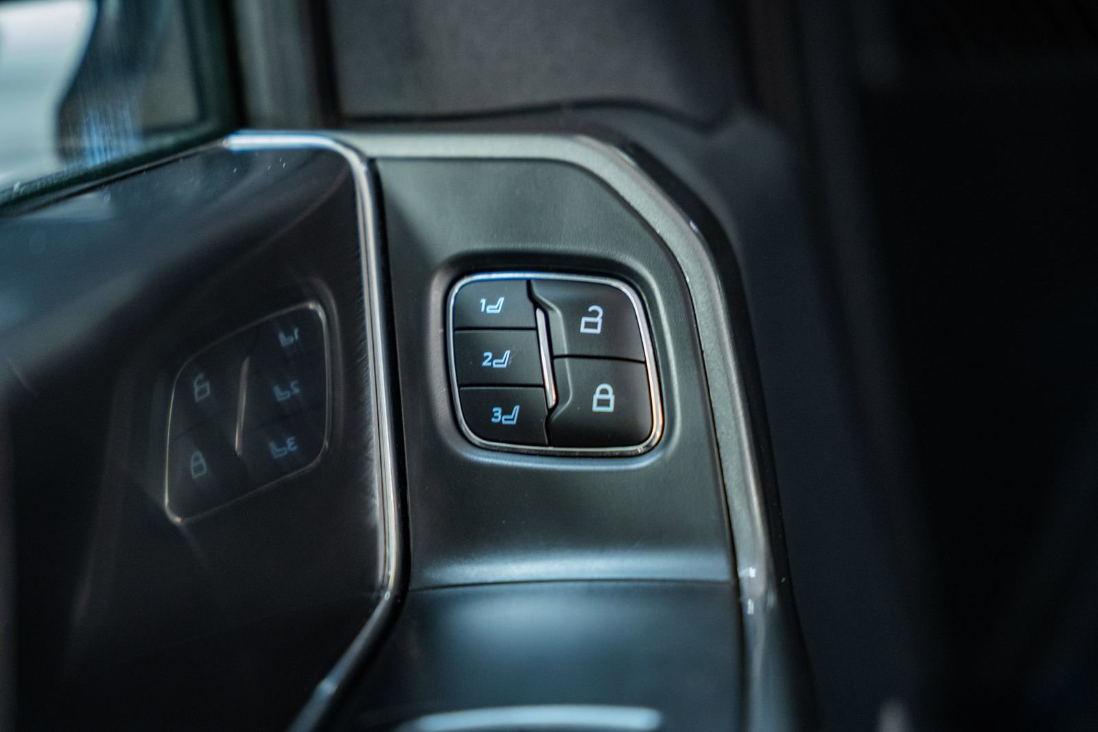 Certified 2023 Ford F150 Lariat w/ Equipment Group 502A High image 49