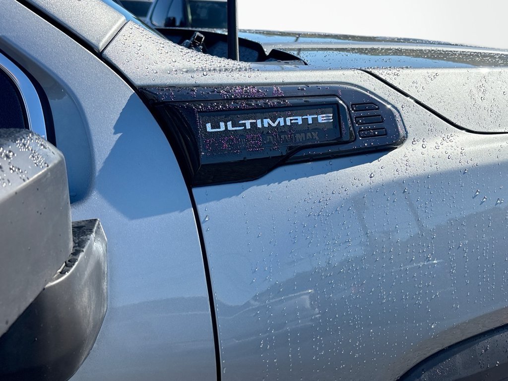 Used 2024 GMC Sierra 2500 Denali Ultimate AWD/4WD image 13