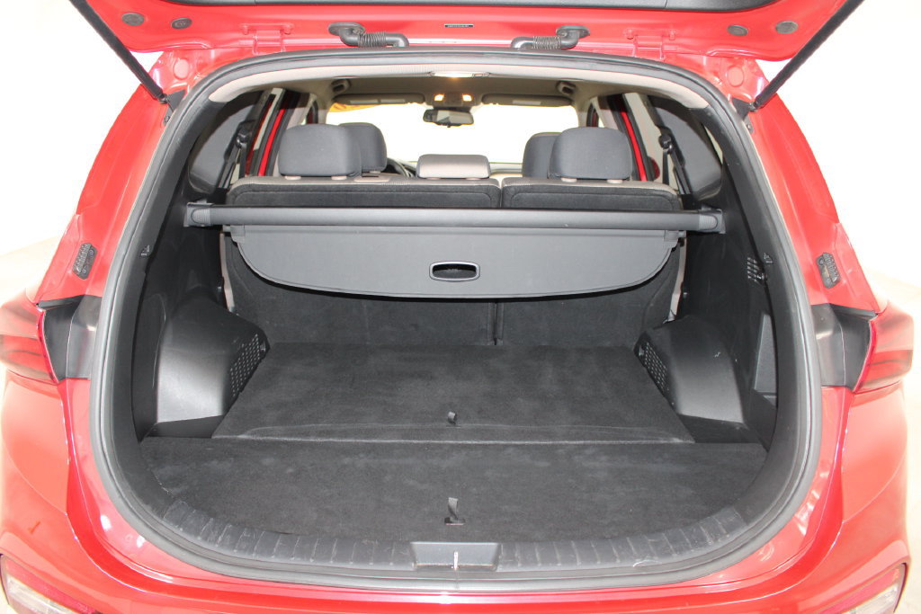 Used 2020 Hyundai Santa Fe SEL FWD image 15