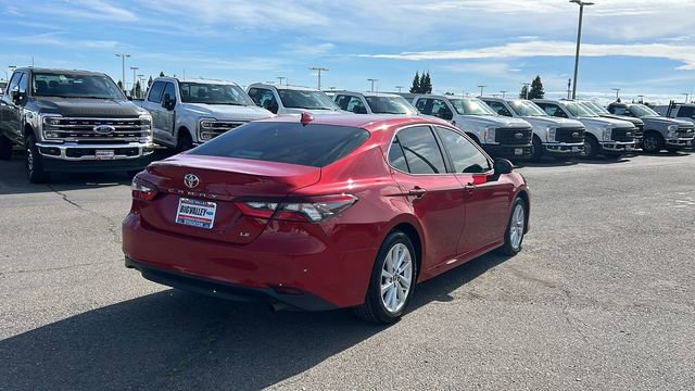 Used 2024 Toyota Camry LE image 3