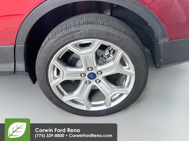 Certified 2019 Ford Escape Titanium AWD/4WD image 33