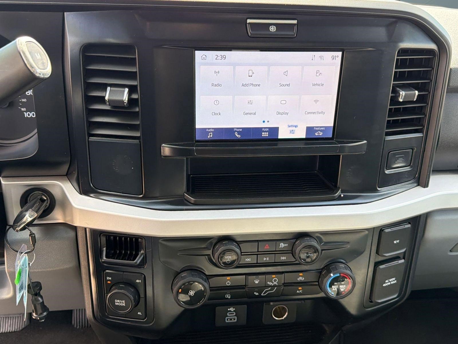 Certified 2025 Ford F250 XLT image 25