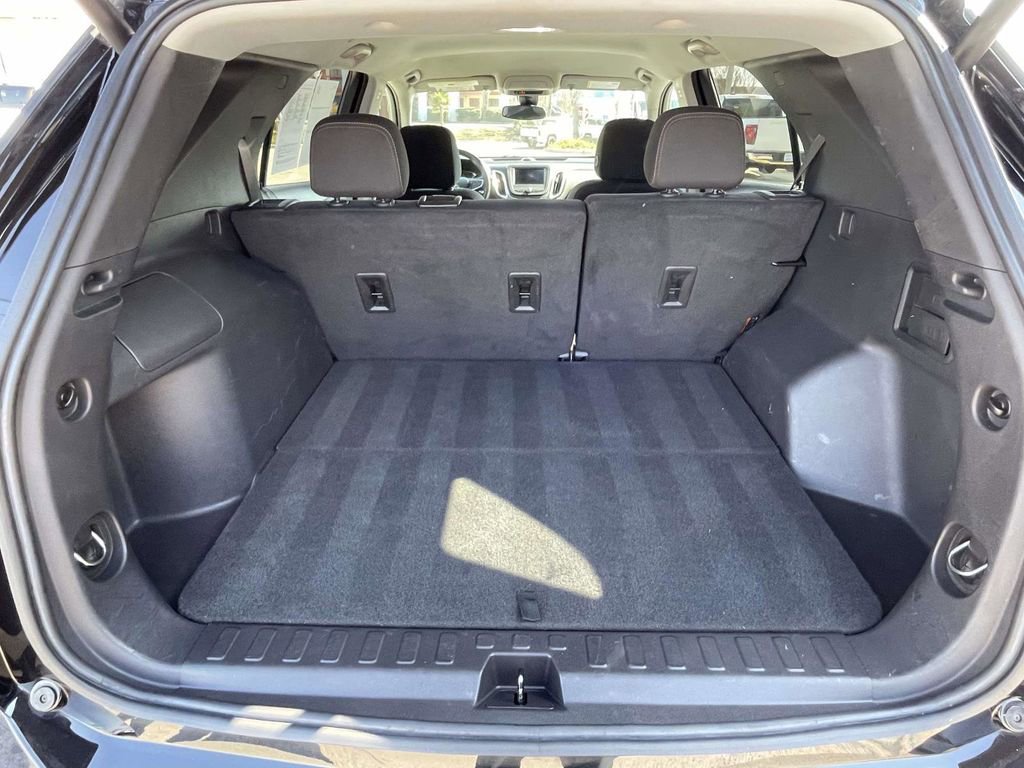 Used 2024 Chevrolet Equinox LT image 10
