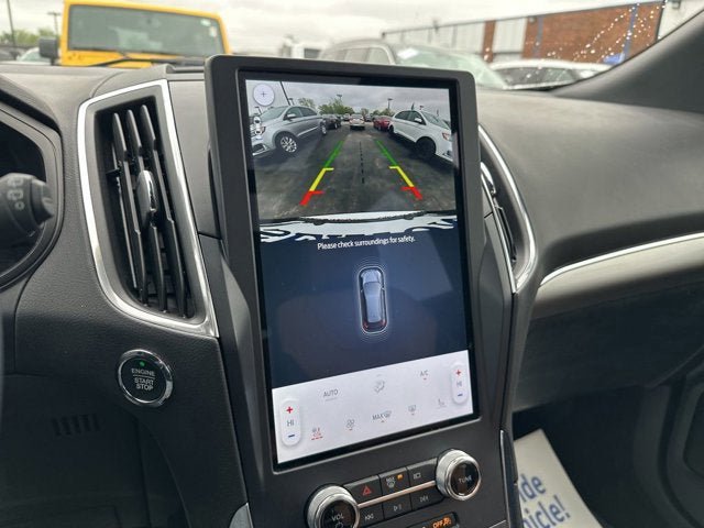 Certified 2023 Ford Edge Titanium w/ Equipment Group 301A AWD/4WD image 22
