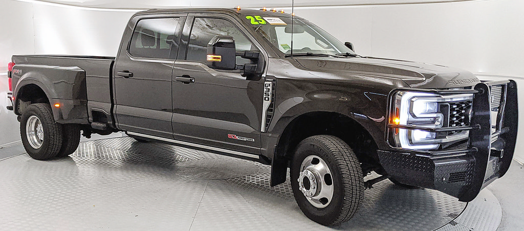Certified 2025 Ford F350 Lariat w/ Lariat Ultimate Package