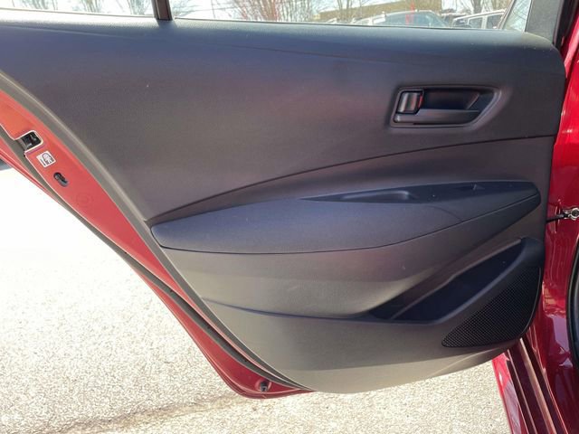 Used 2023 Toyota Corolla LE image 14