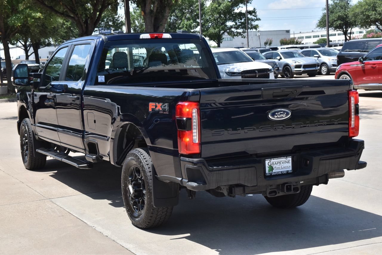 Certified 2025 Ford F350 XL w/ STX Appearance Package AWD/4WD image 10